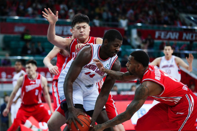 详细阅读:南宫体育-关于巴黎圣日耳曼训练开放日,清晨绝杀压哨引欢呼,CBA季后赛在即,赛季目标并未改变的信息 南宫体育-关于巴黎圣日耳曼训练开放日,清晨绝杀压哨引欢呼,CBA季后赛在即,赛季目标并未改变的信息