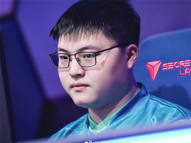 NG体育-关于Uzi在利物浦比赛中赛况扑朔迷离,逆转引发热议!的信息